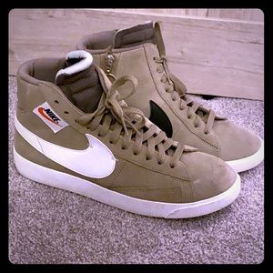 Nike Sneaker Size 10